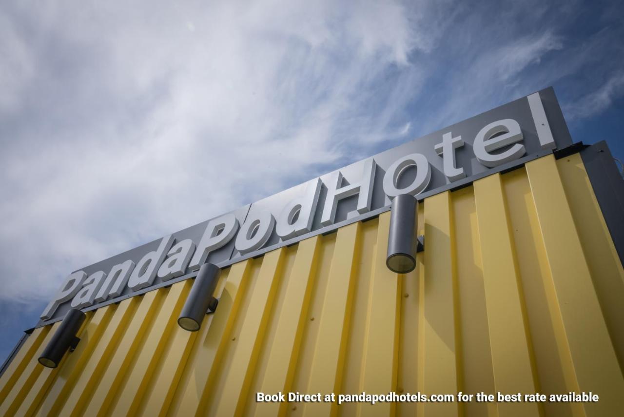 Panda Pod Capsule hotel 3*