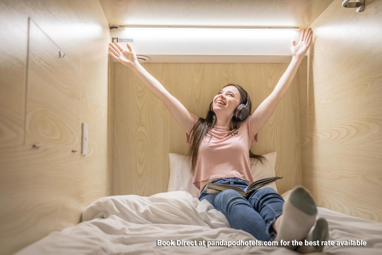 Capsule hotel Panda Pod Richmond